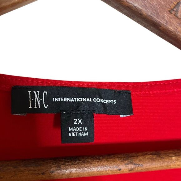 INC International Concepts Twisted Asymmetrical Short Sleeve Top Red Size 2X - Picture 5 of 7